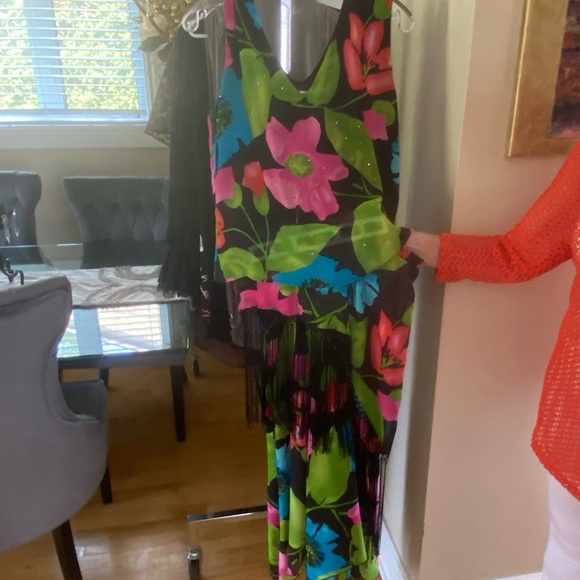 3 pieces skirt camisole and shawl - Picture 2 of 2